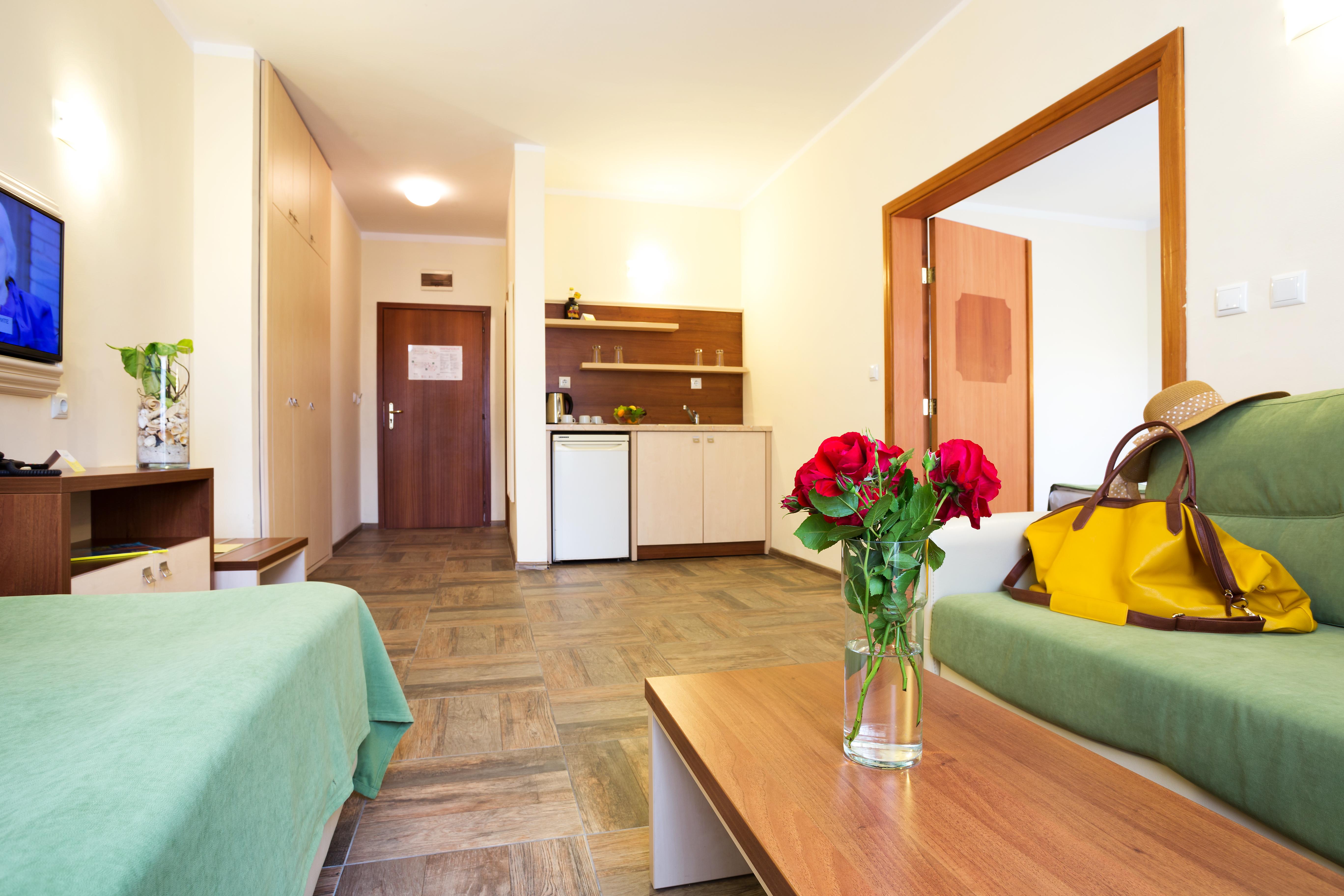 Ljuljak Hotel Sables d'or Extérieur photo