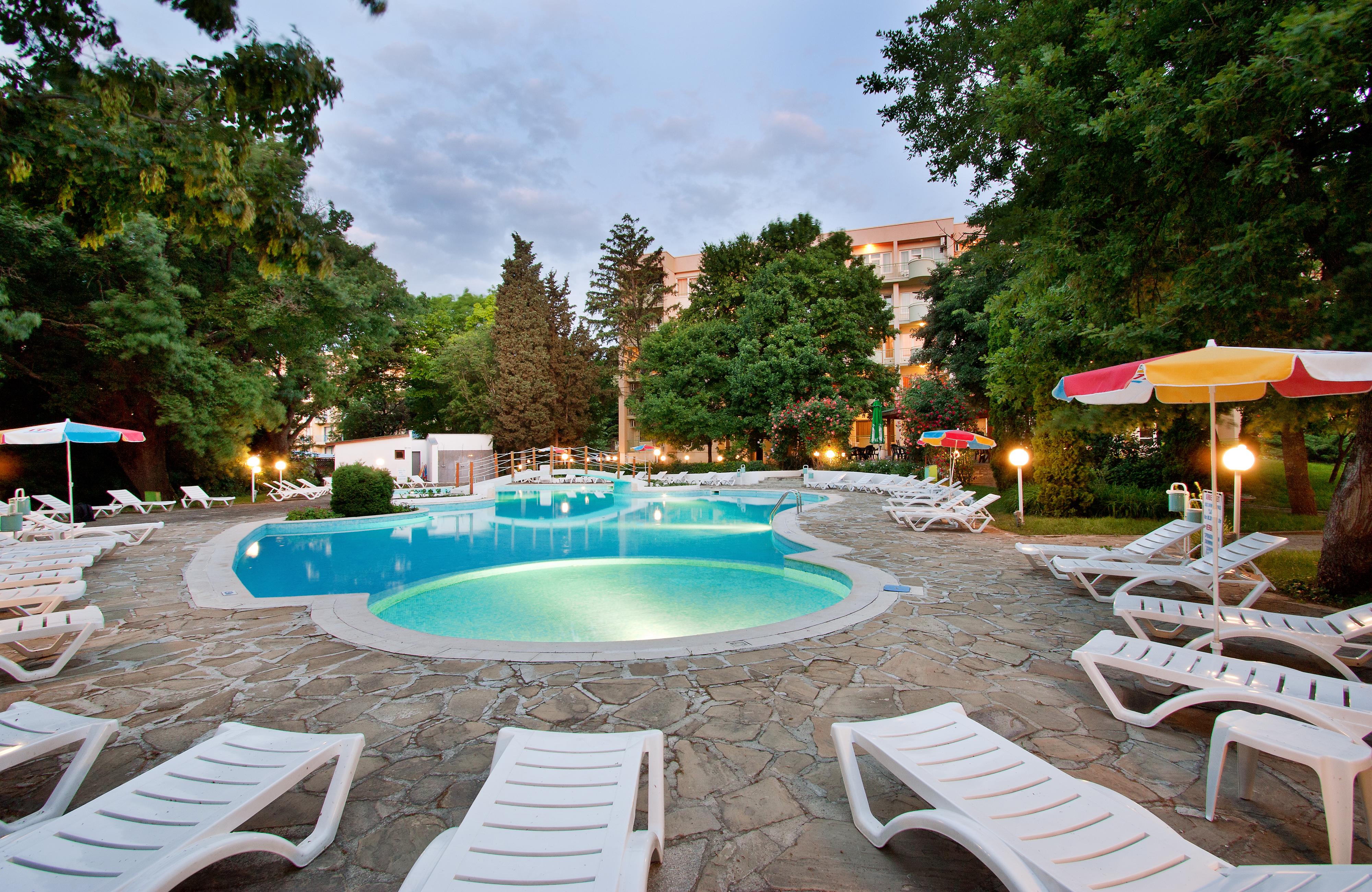 Ljuljak Hotel Sables d'or Extérieur photo