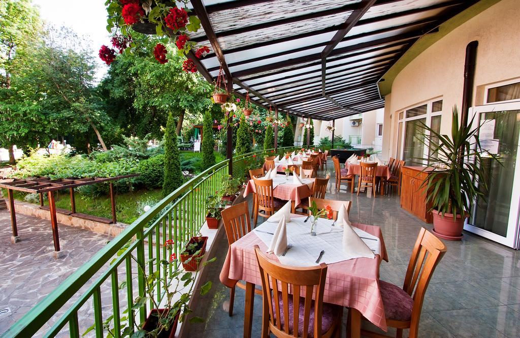 Ljuljak Hotel Sables d'or Extérieur photo