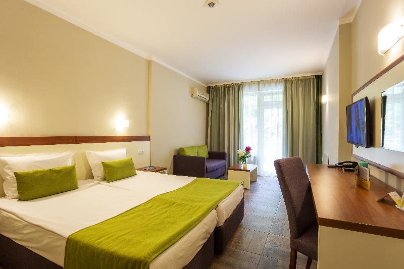 Ljuljak Hotel Sables d'or Extérieur photo